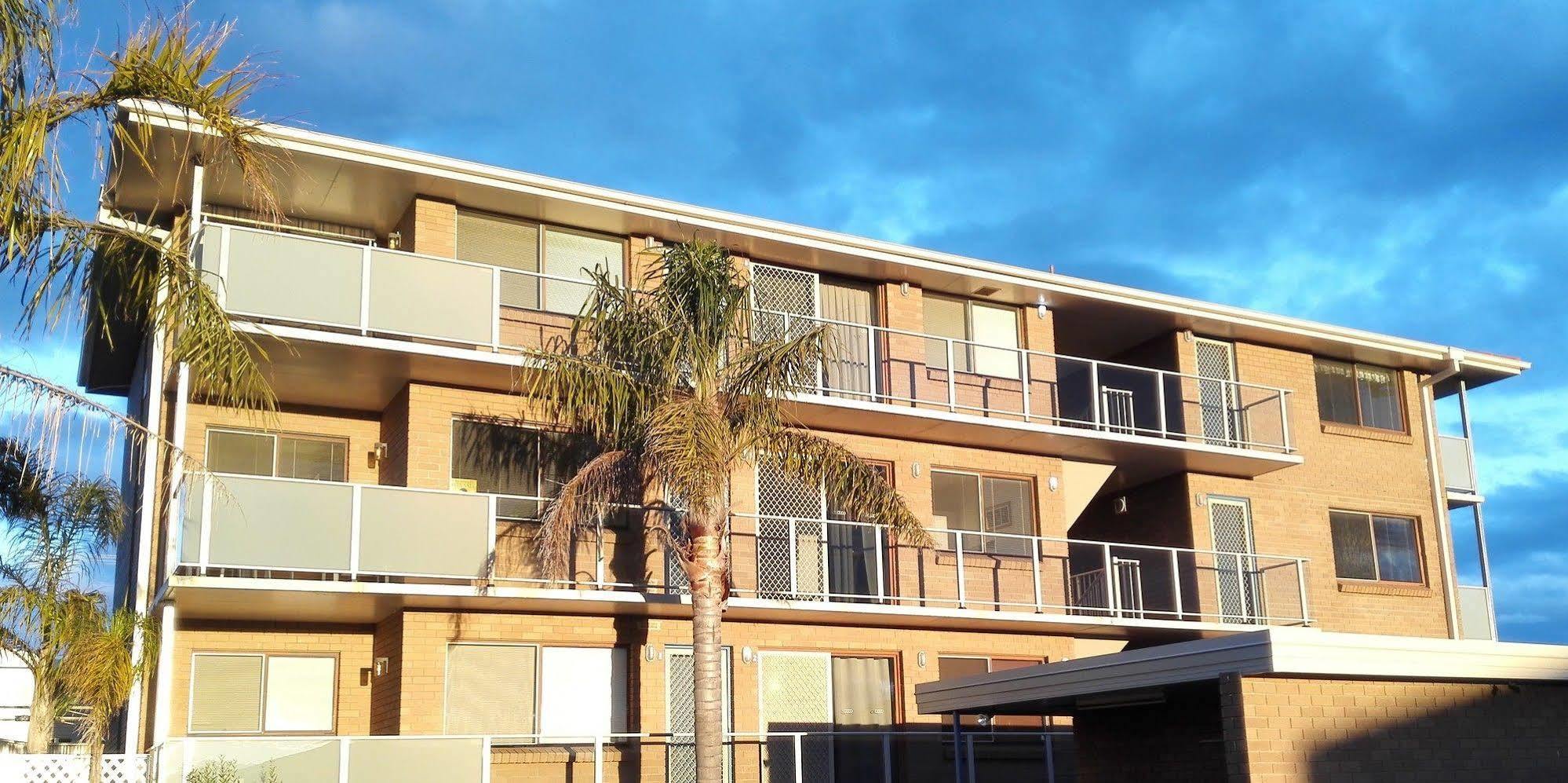 Narooma Palms Holiday Apartments Buitenkant foto