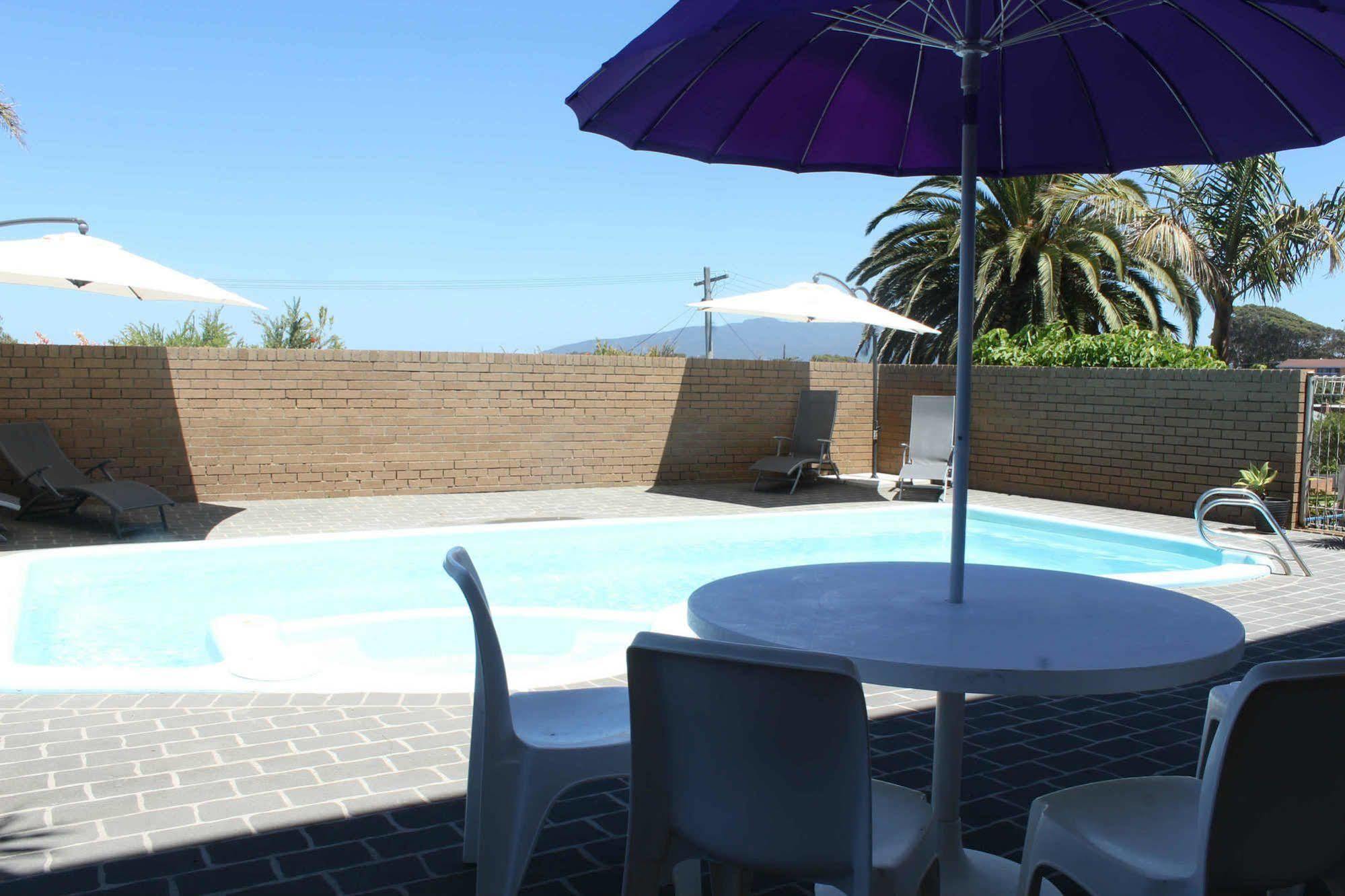 Narooma Palms Holiday Apartments Buitenkant foto